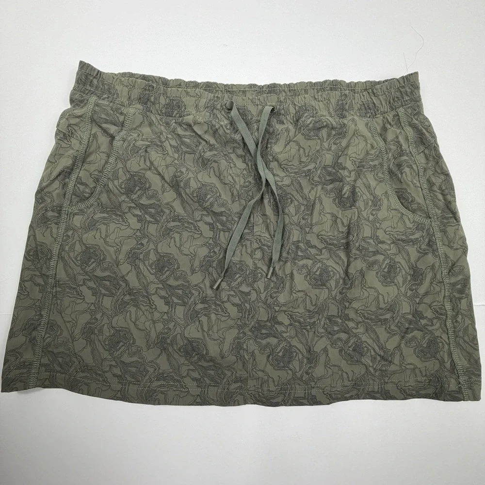 Eddie Bauer Women's Green Athletic Skort Size 16 Outdoor Hiking Skirt